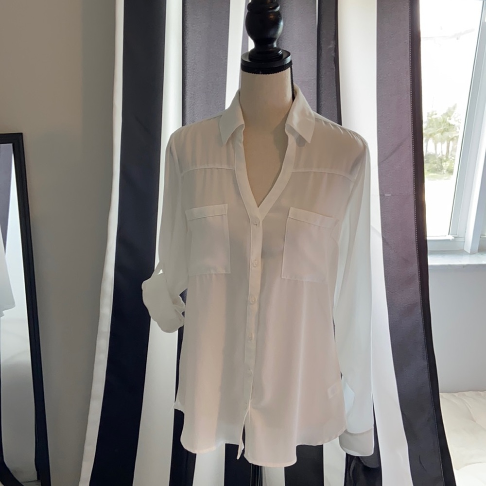 Express Portofino shirt. White size Small.